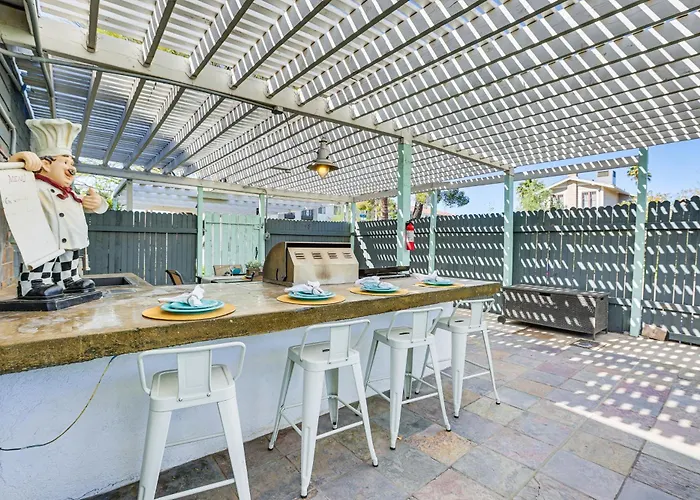 Holiday home Bar & Fire Pit: Pet-friendly 'la Casita'