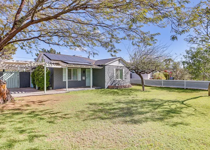 Holiday home Bar & Fire Pit: Pet-friendly 'la Casita' *