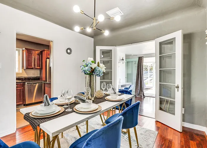 Bar & Fire Pit: Pet-friendly 'la Casita' *